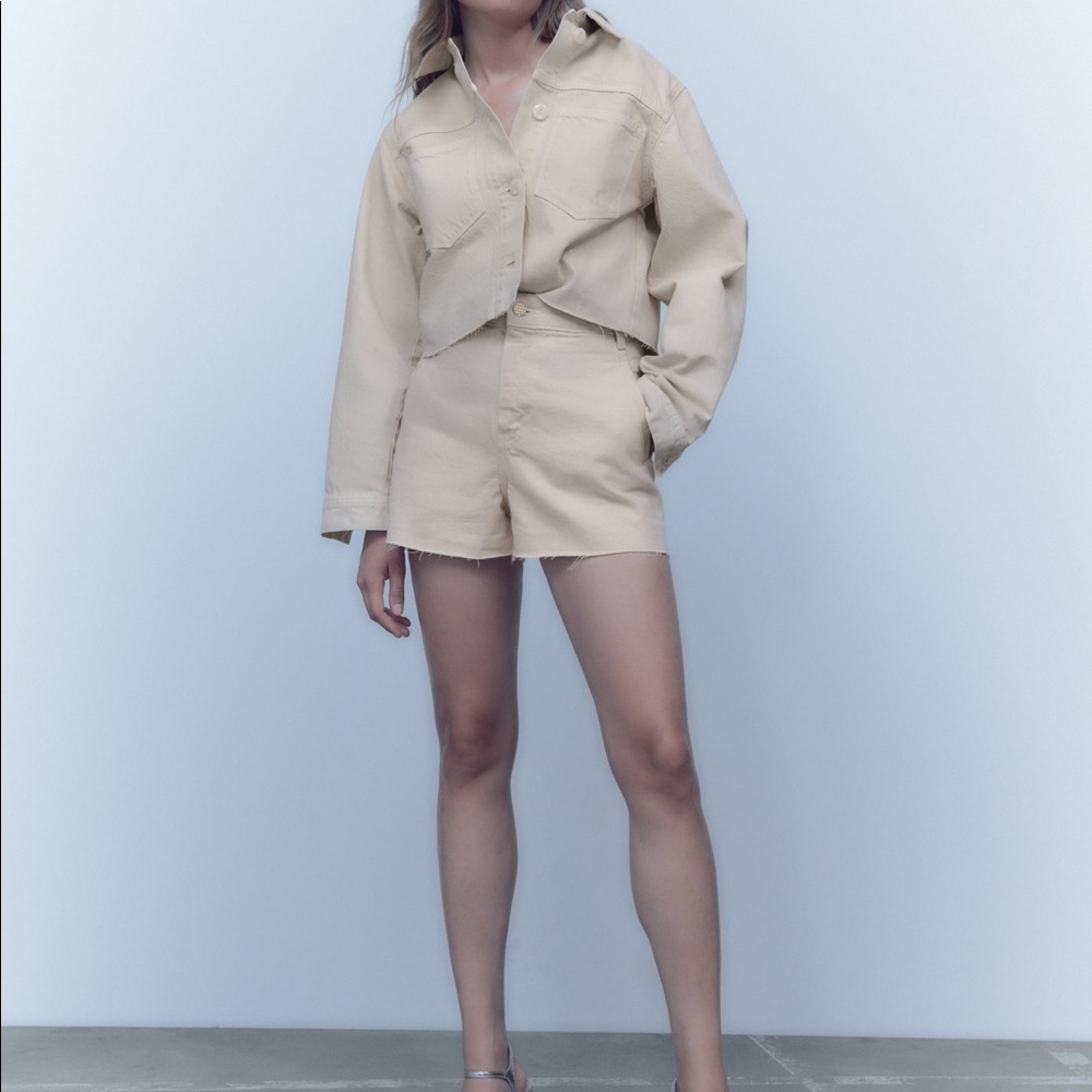 NWT Zara Denim Shorts with Gold Button